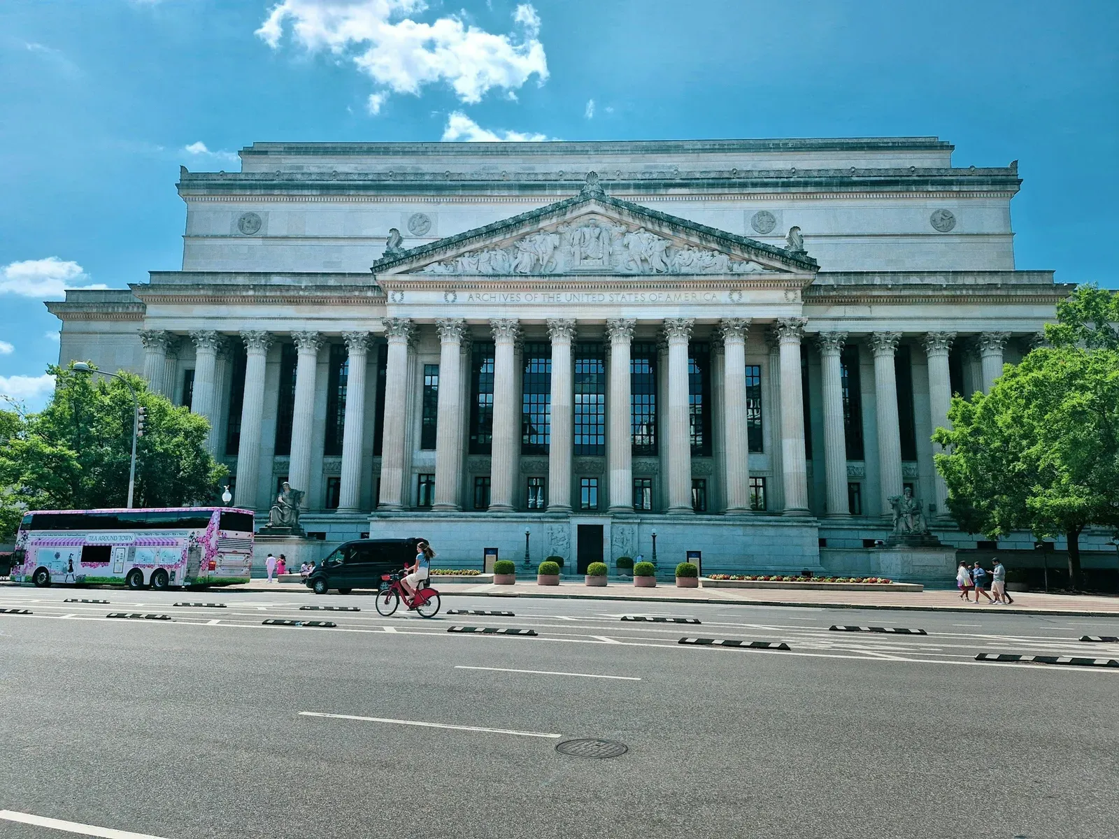 Federal regulatory building representing FCC authority